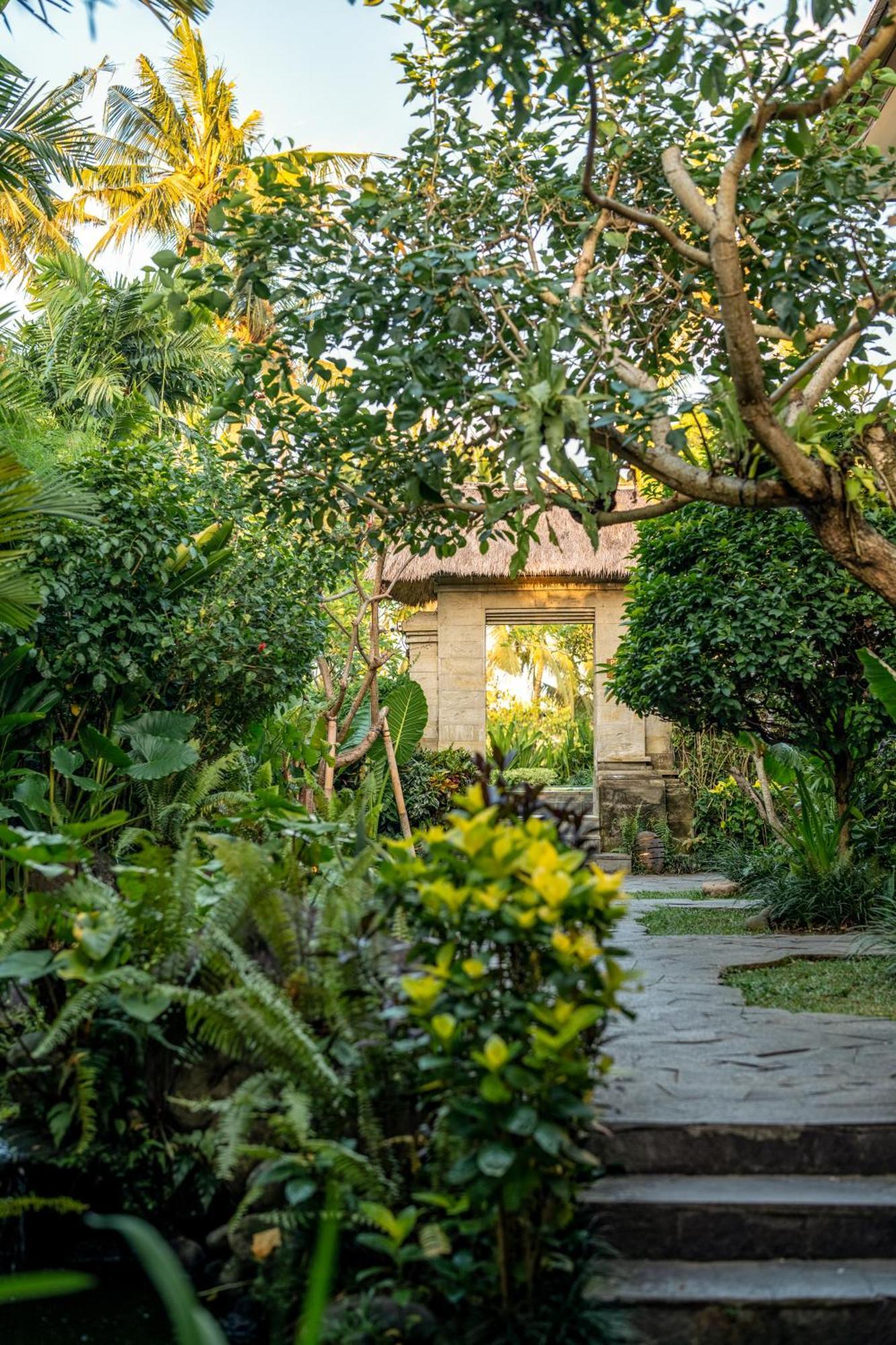 Radha Phala Resort & Spa Ubud  Exterior photo